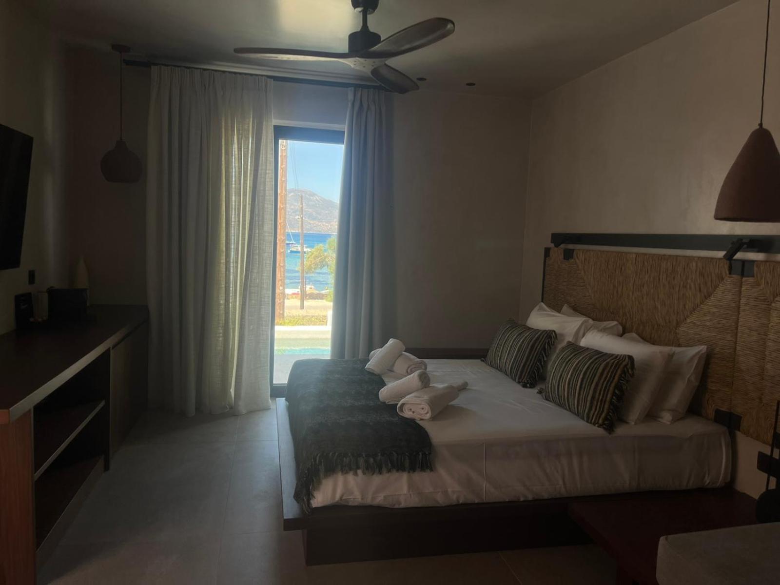 Boho Sapiens Sea View Apartment Adamantas Room photo